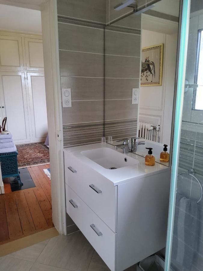 La Maison Des Thermes, Chambre D'Hote Saintes Exteriör bild